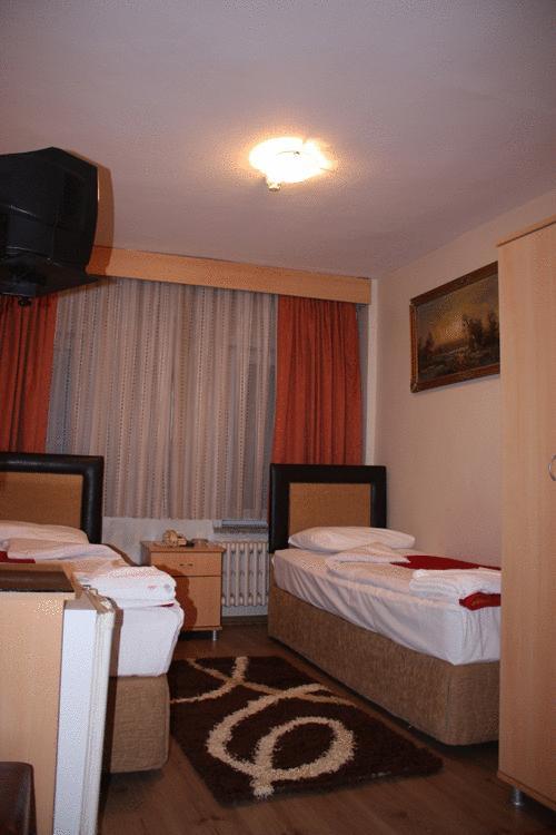Hotel Ay İstanbul Oda fotoğraf